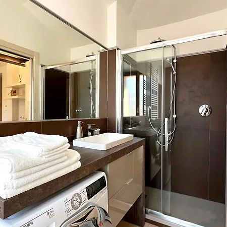Int 5 - Elios Apartment